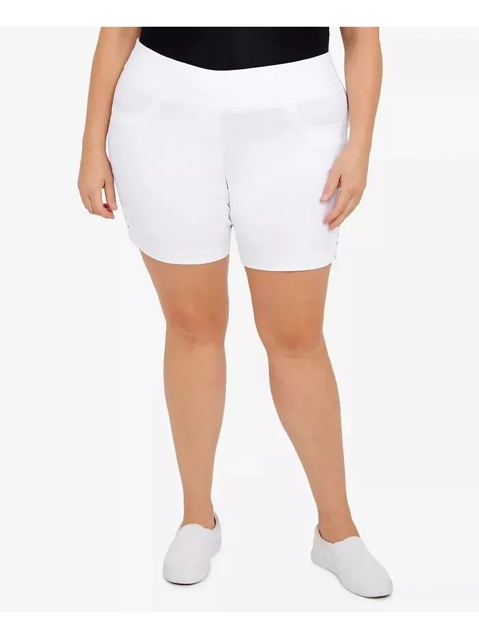 Шорты Plus Size Essentials однотонные из технической ткани с эластичным поясом HEARTS OF PALM — изображение 1 из 4, белый