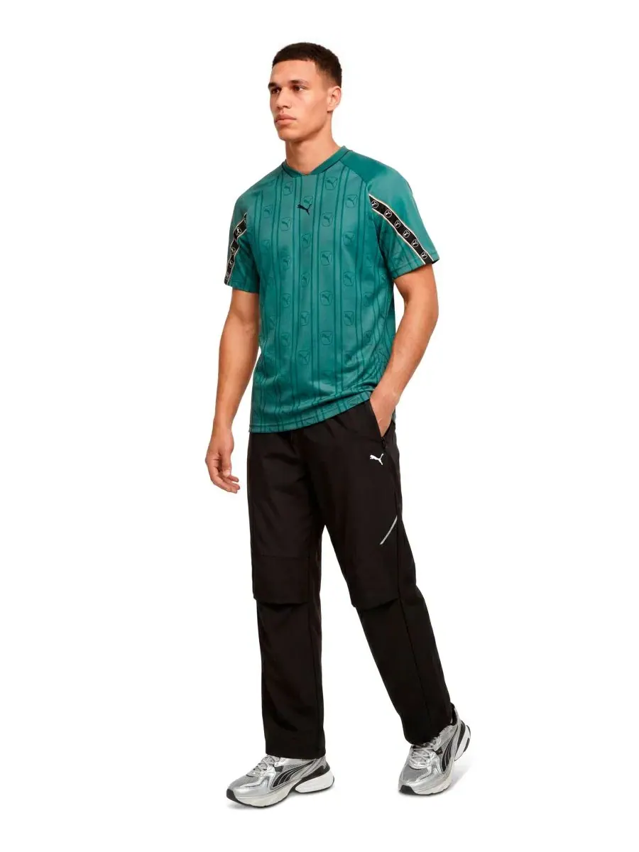 Футболка мужская с V-образным вырезом и вышивкой Puma — изображение 2 из 3, зеленый