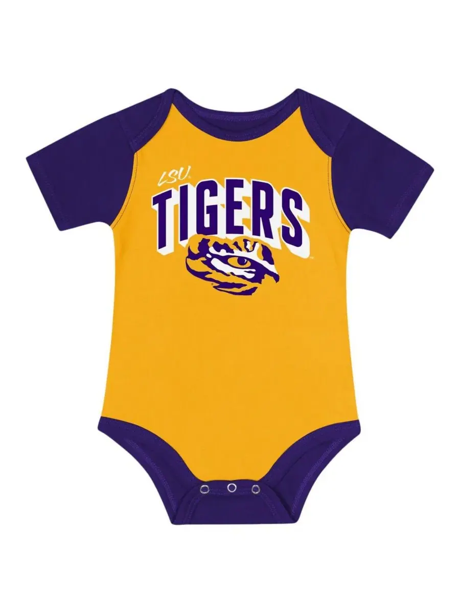Детский комплект боди с слюнявчиком и шапкой LSU Tigers Dynamic Duo Outerstuff — изображение 5 из 5, фиолетовый