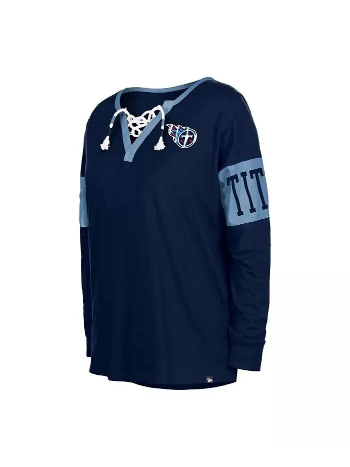 Женская темно-синяя футболка Tennessee Titans со шнуровкой и вырезом на шее, с длинным рукавом New — изображение 3 из 4