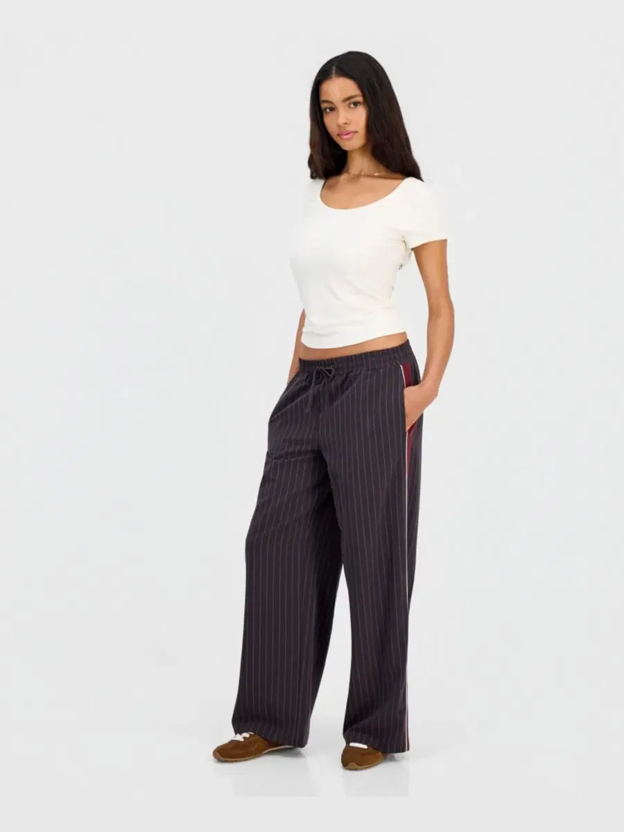 Штаны на кулиске в полоску Juniors' Striped Drawstring Pants Sincerely Jules — изображение 1 из 7, черный