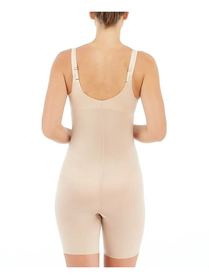 Женское боди Thinstincts 2.0 с открытой грудью и длиной до середины бедра SPANX — изображение 4 из 7, бежевый