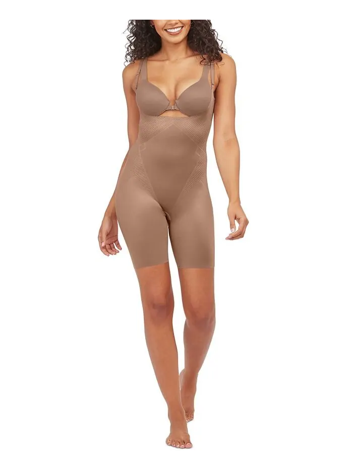 Женское боди Thinstincts 2.0 с открытой грудью и длиной до середины бедра SPANX — изображение 5 из 10, кафе-лате