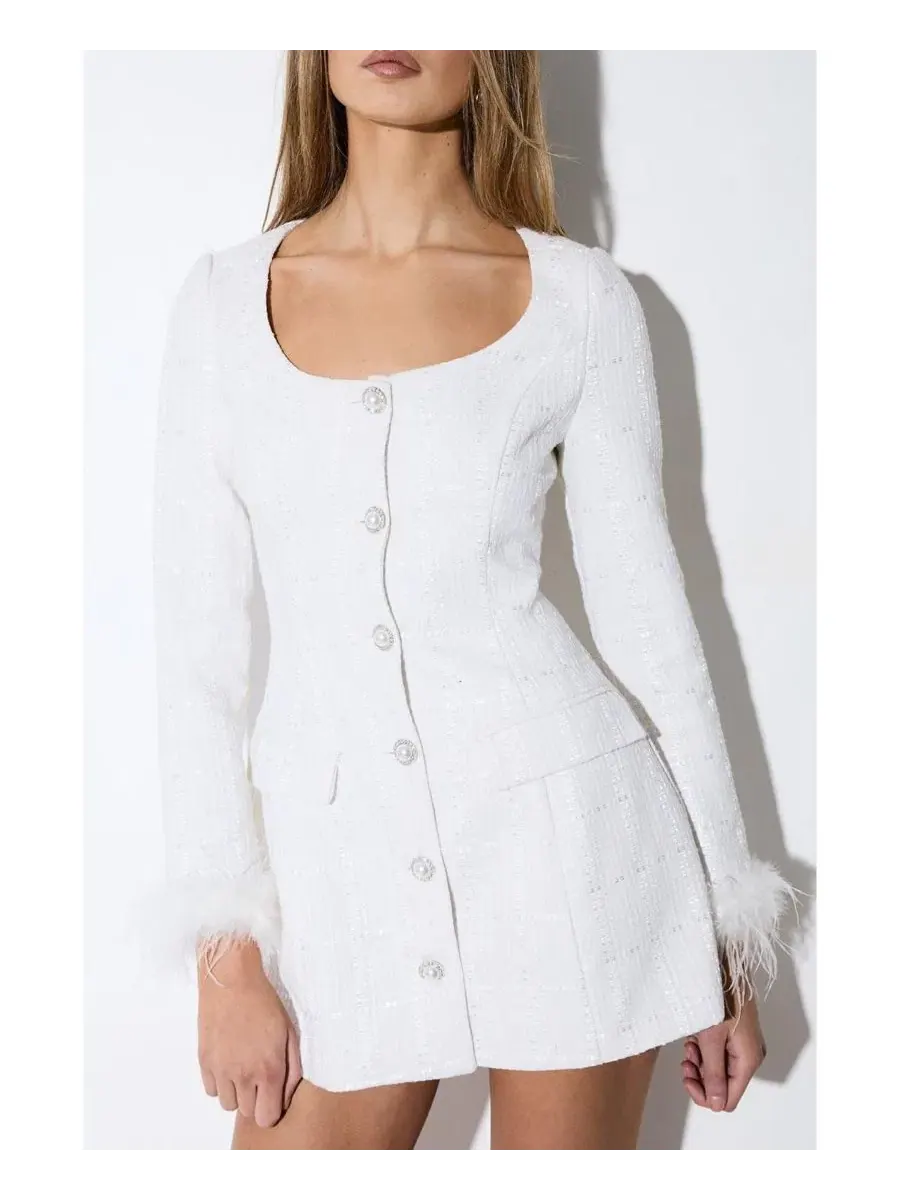 Платье с отделкой из перьев Boucle Feather Trim Mini Dress MissPap — изображение 7 из 7, белый