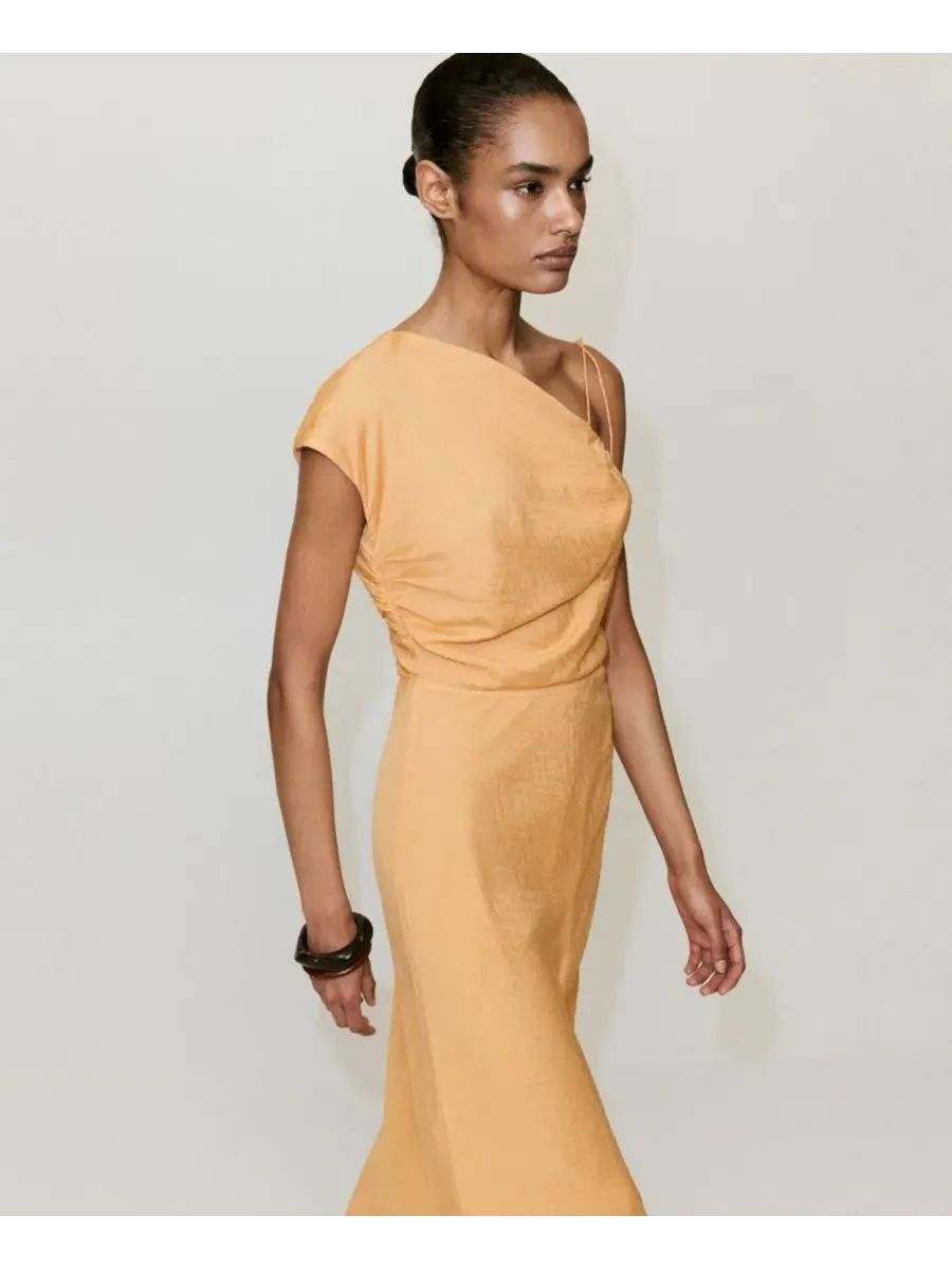 Платье асимметричное с бантом, модель Asymmetrical Bow Detail MANGO — изображение 2 из 5, оранжевый