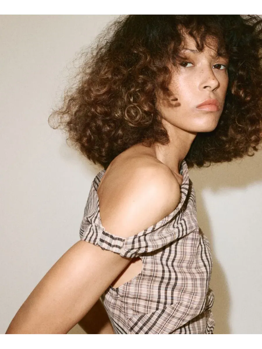 Платье мини с асимметричным кроем Plaid Mini Asymmetrical MANGO — изображение 4 из 6, бежевый