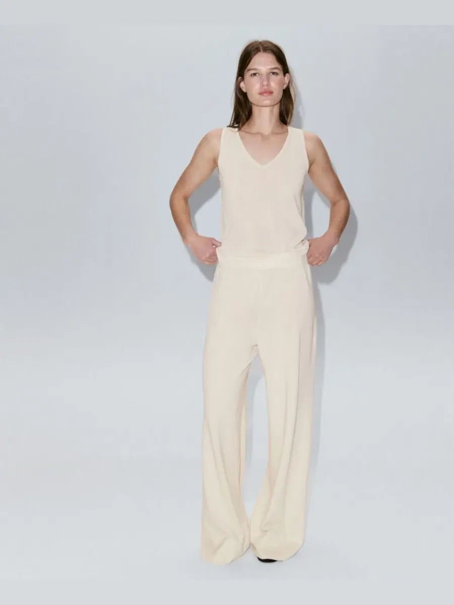 Брюки прямого кроя с эластичным поясом, модель Straight-Fit Trousers MANGO — изображение 14 из 15, яркий синий