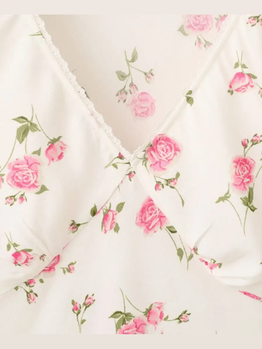 Блузка без рукавов с кружевом и V-образным вырезом, модель Floral V-Neck Sleeveless Lace Blouse — изображение 6 из 7, черный