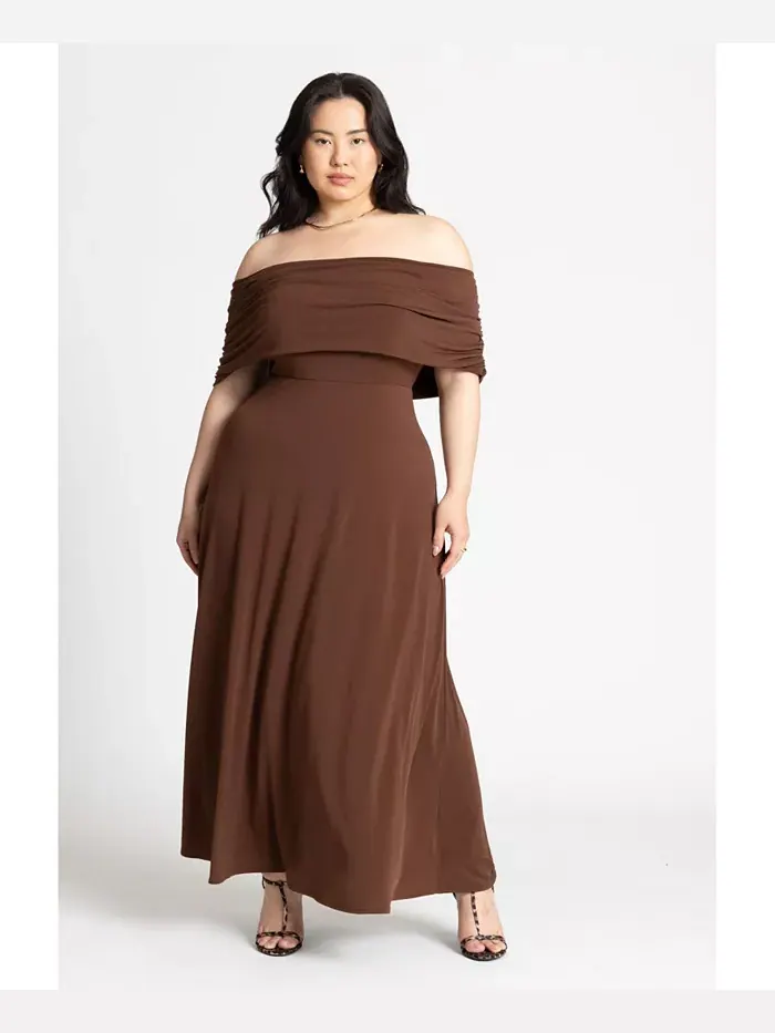 Платье макси с открытыми плечами Plus Size ELOQUII