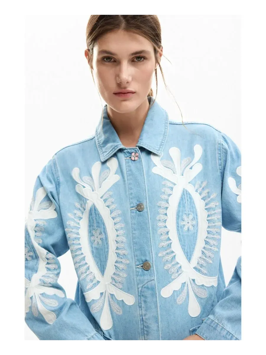Женская джинсовая куртка с вышивкой Desigual — изображение 3 из 5, синий