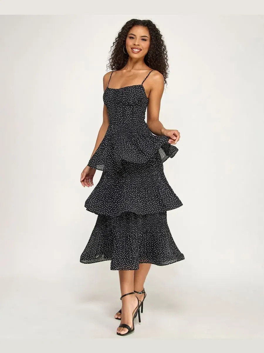 Платье миди с многослойной юбкой и кружевной спинкой Polka Dot Layered Ruffle SENI & CADE — изображение 3 из 6, белый