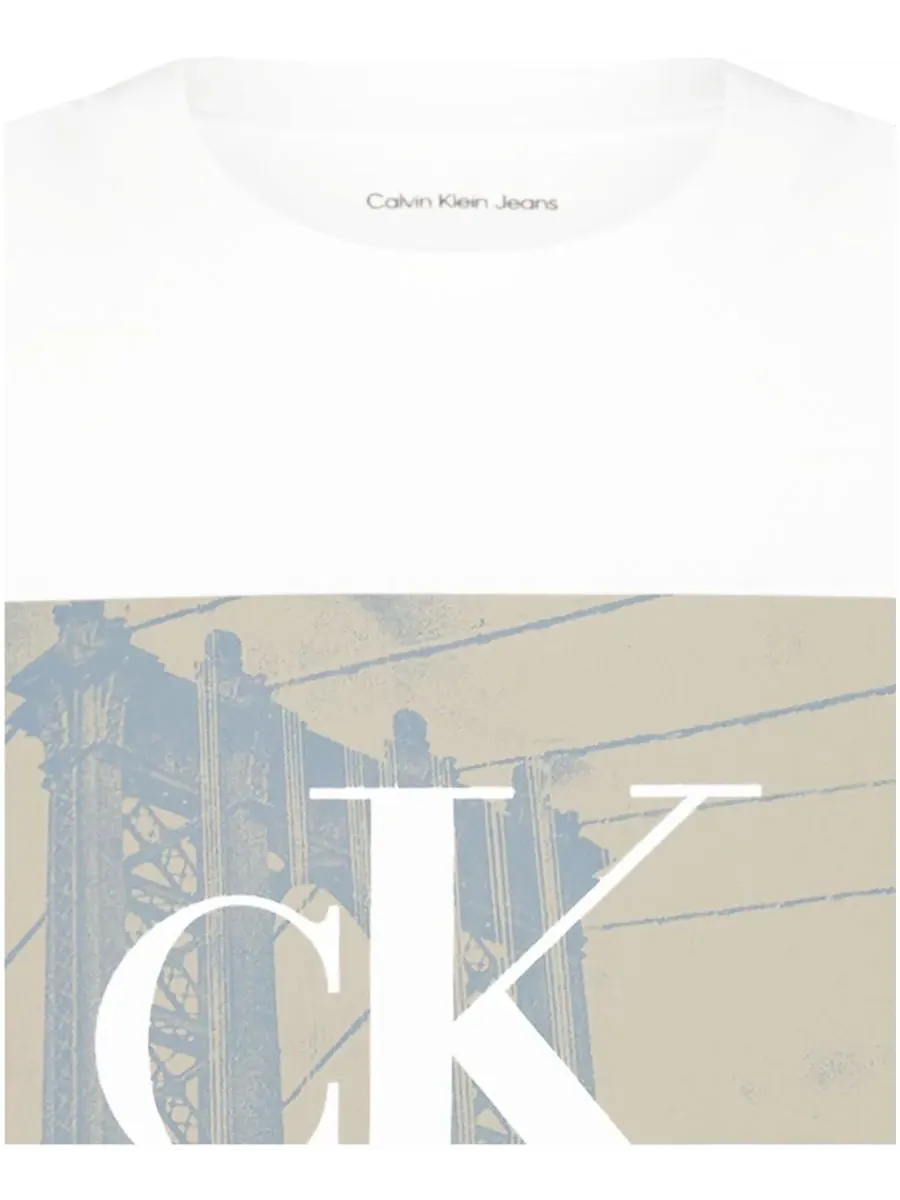 Детская футболка с круглым вырезом "Бруклинский мост" (8-20 лет) Calvin Klein — изображение 7 из 8, белый