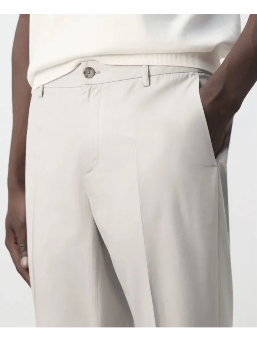 Брюки зауженные скинни Mango из хлопка и лиоцелла, Slim Fit — изображение 4 из 6, серый