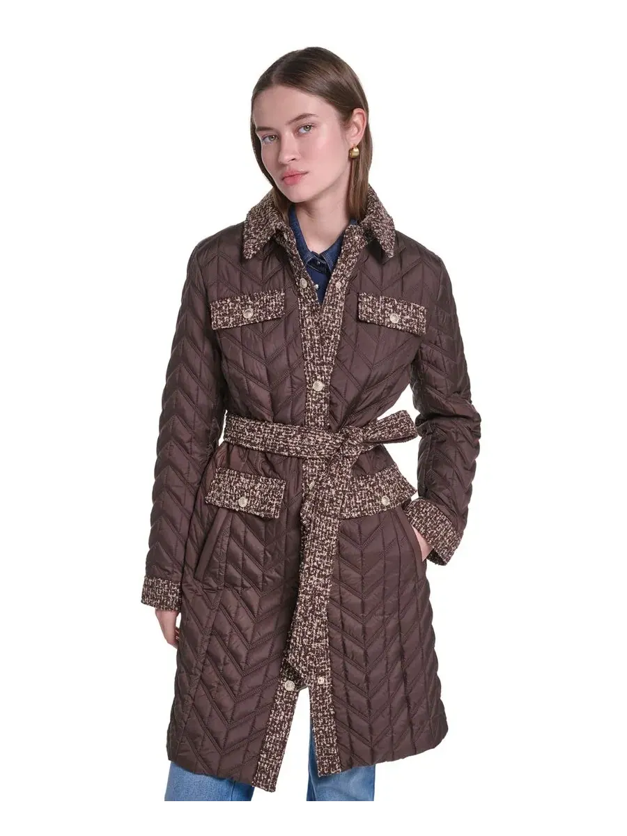 Женское длинное стеганое пальто с поясом, модель Agness Quilt Coat KARL LAGERFELD PARIS — изображение 5 из 8, ява