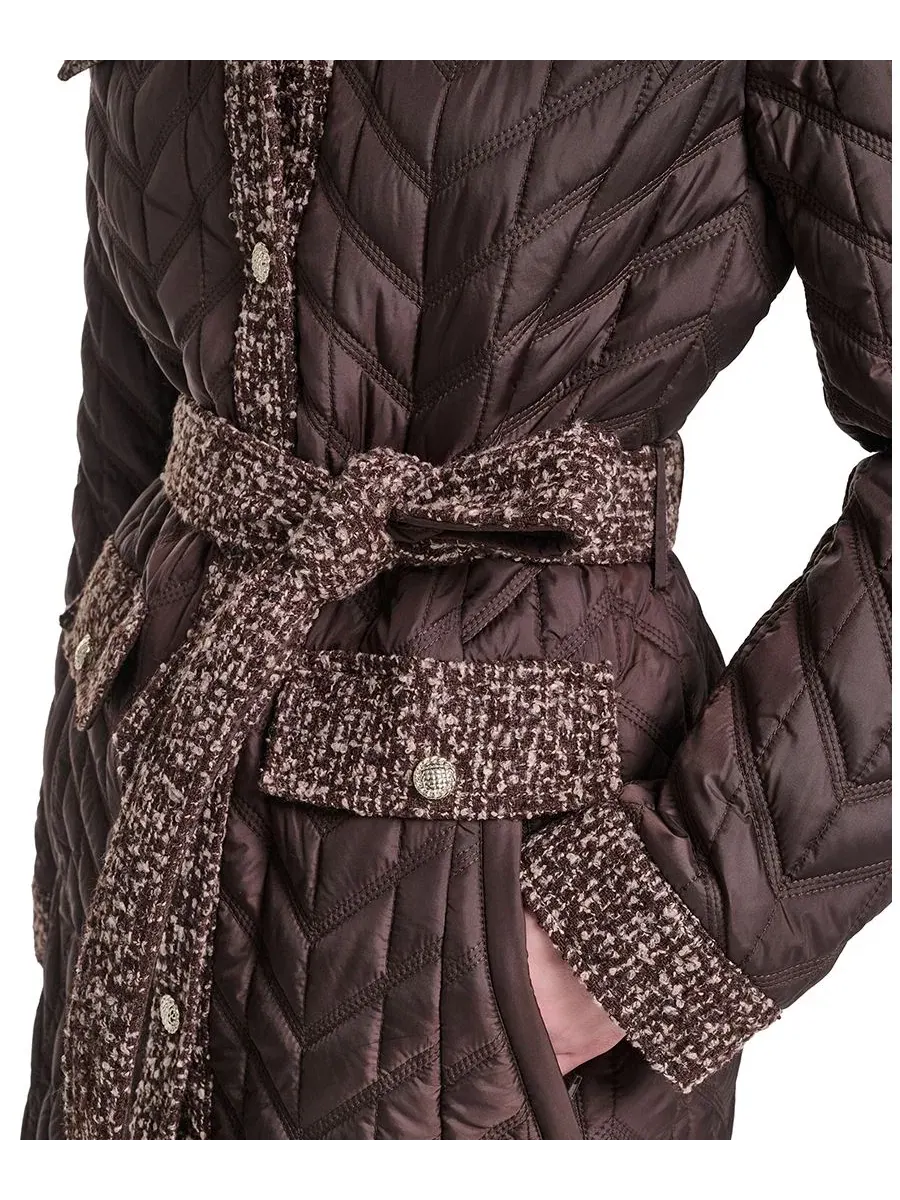 Женское длинное стеганое пальто с поясом, модель Agness Quilt Coat KARL LAGERFELD PARIS — изображение 6 из 8, ява
