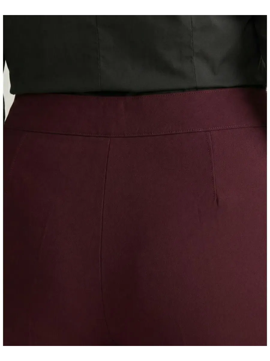 Брюки прямого кроя из понте с невидимыми карманами Smart Signature Ponte Pants Universal Standard — изображение 4 из 4