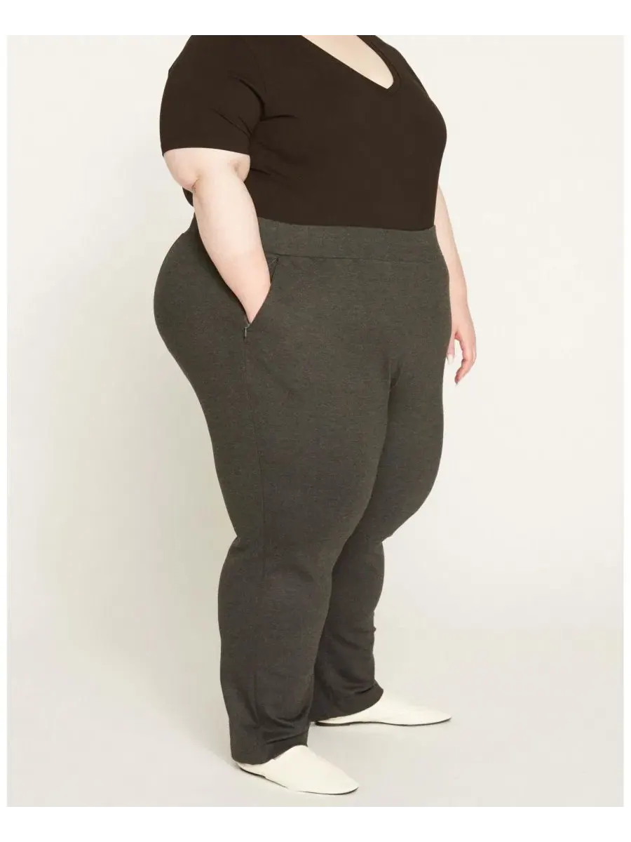Брюки прямого кроя из понте с невидимыми карманами, Smart Signature Ponte Pants Universal Standard — изображение 2 из 4