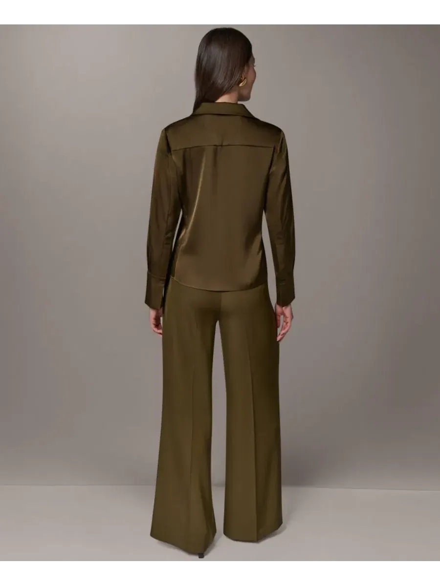 Блузка с воротником и пуговицами Petite Collared Button-Up Blouse Donna Karan New York — изображение 7 из 9, оливковый