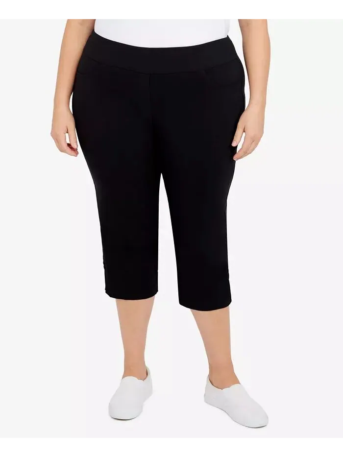 Брюки-капри Plus Size Essentials Solid Push-On с подрезами по низу HEARTS OF PALM — изображение 1 из 4, черный