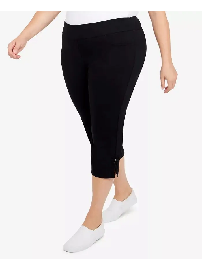 Брюки-капри Plus Size Essentials Solid Push-On с подрезами по низу HEARTS OF PALM — изображение 3 из 4, черный