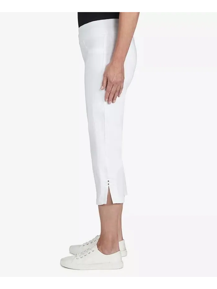 Брюки-капри Plus Size Essentials Solid Push-On с подрезами по низу HEARTS OF PALM — изображение 4 из 4, белый