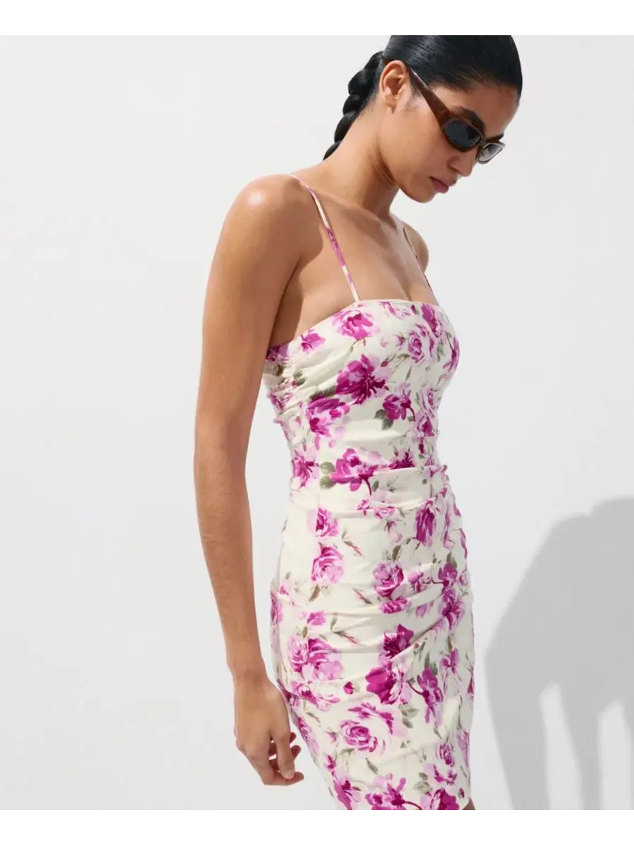 Платье мини с боковой драпировкой Floral Ruched Midi MANGO — изображение 2 из 7, экру