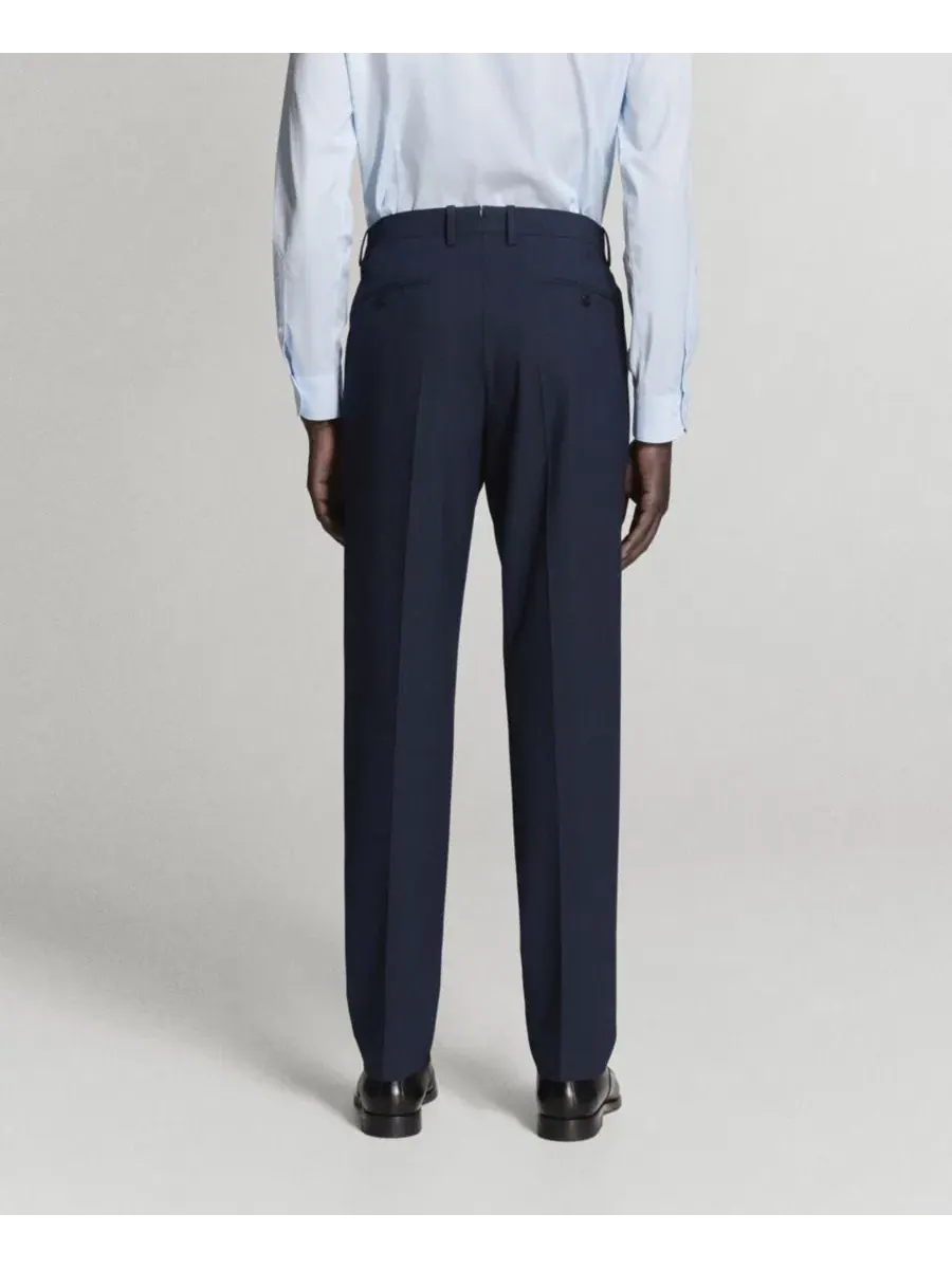 Брюки классические Milan Slim Fit MANGO — изображение 2 из 3, темный темно-синий
