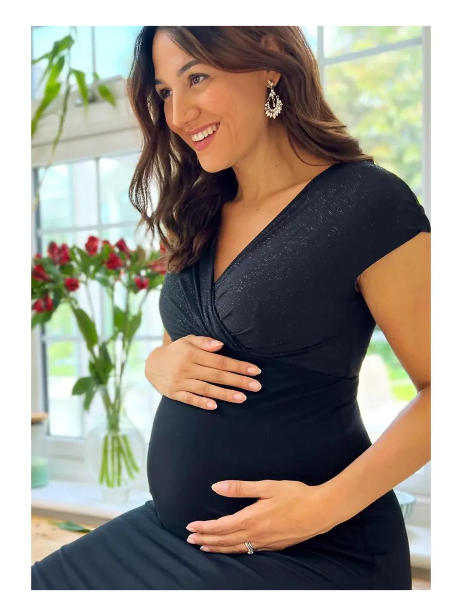 Платье-футляр в стиле Бардо для беременных Tiffany Rose Maternity — изображение 7 из 8, ночное небо