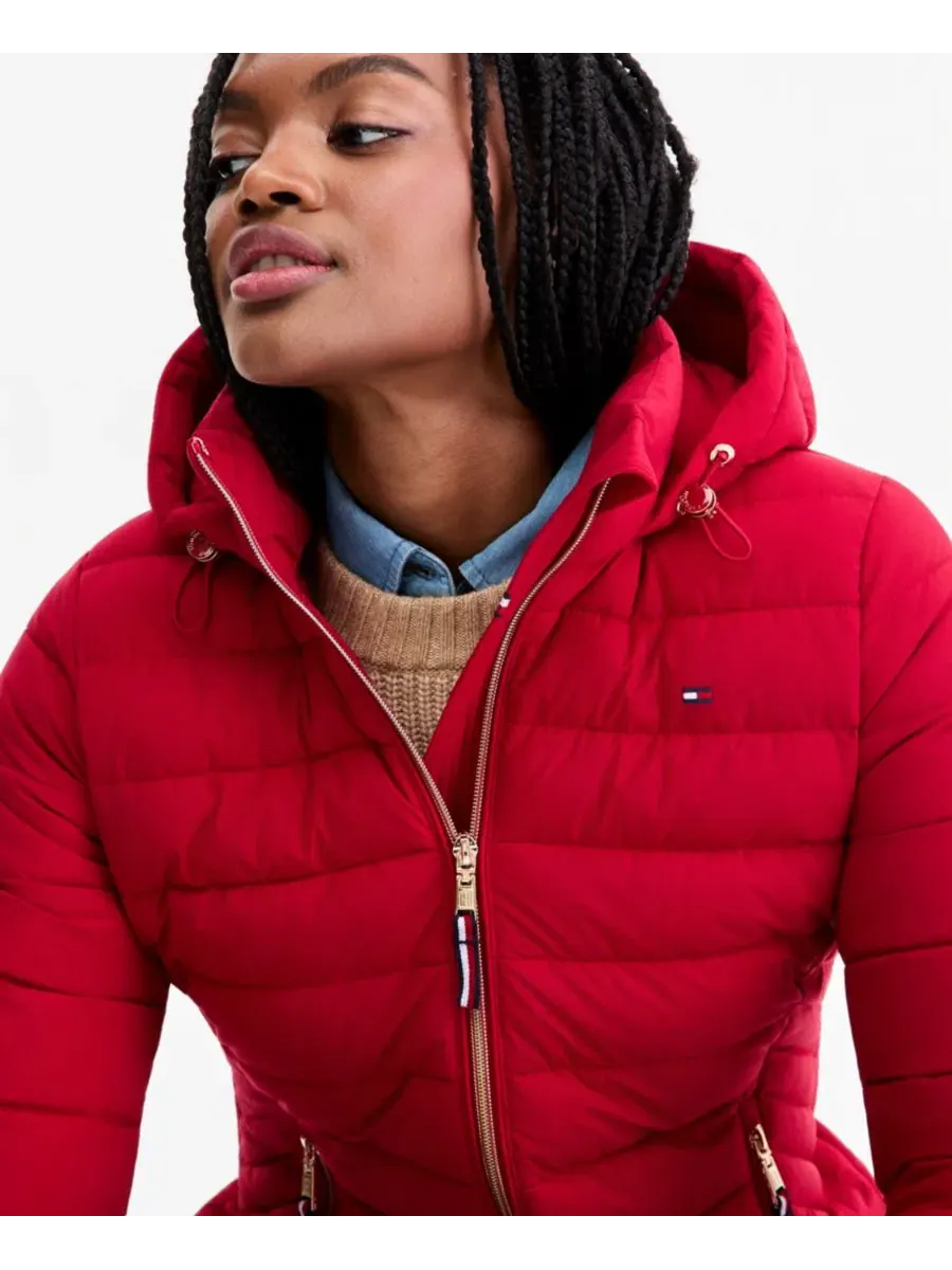 Женское пальто-пуховик с капюшоном, модель Hooded Packable Puffer Coat Tommy Hilfiger — изображение 5 из 5, красный