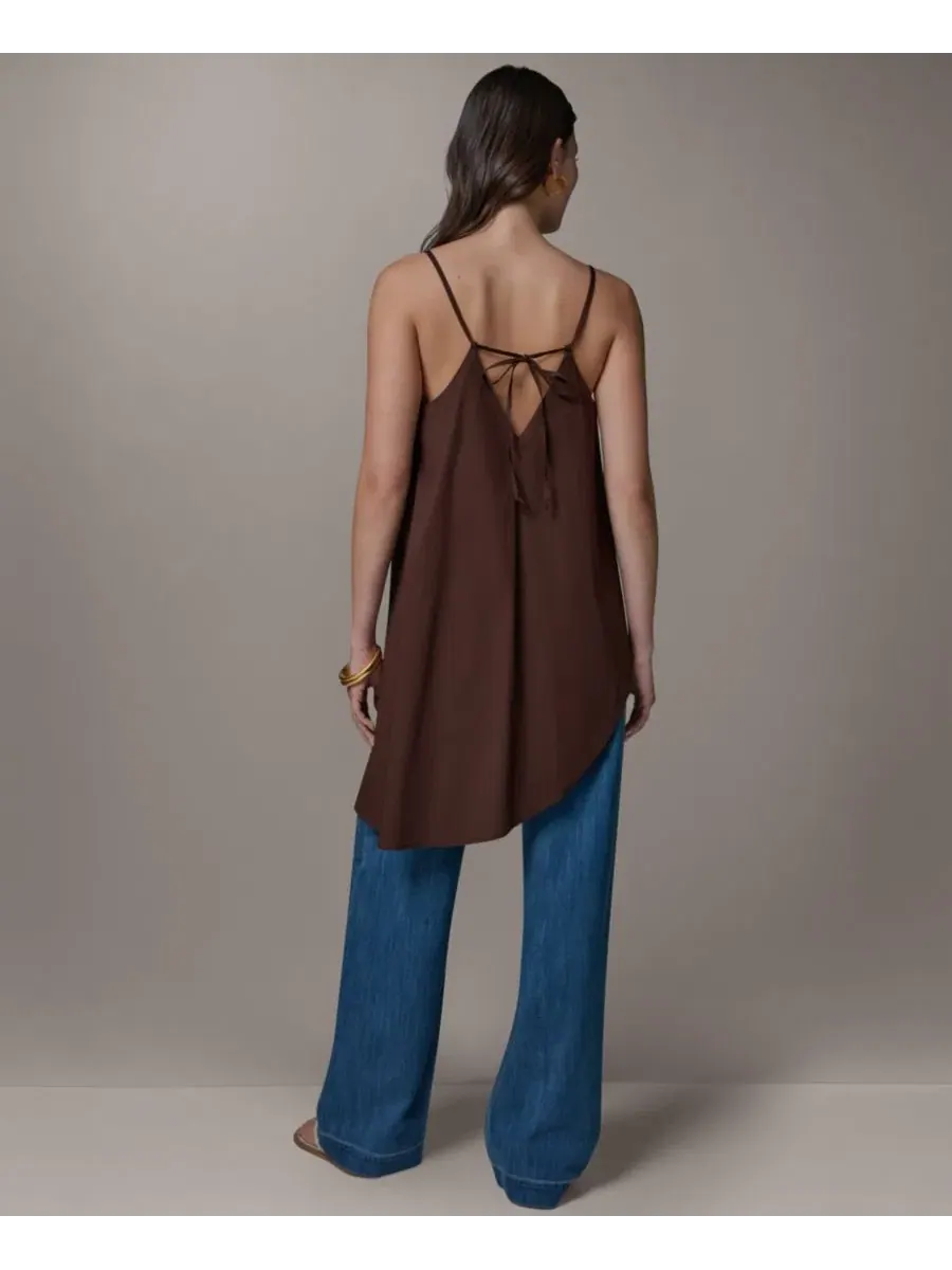 Блуза-ками сорочка с асимметричным низом, без рукавов Donna Karan Weekend — изображение 6 из 6, каньонный