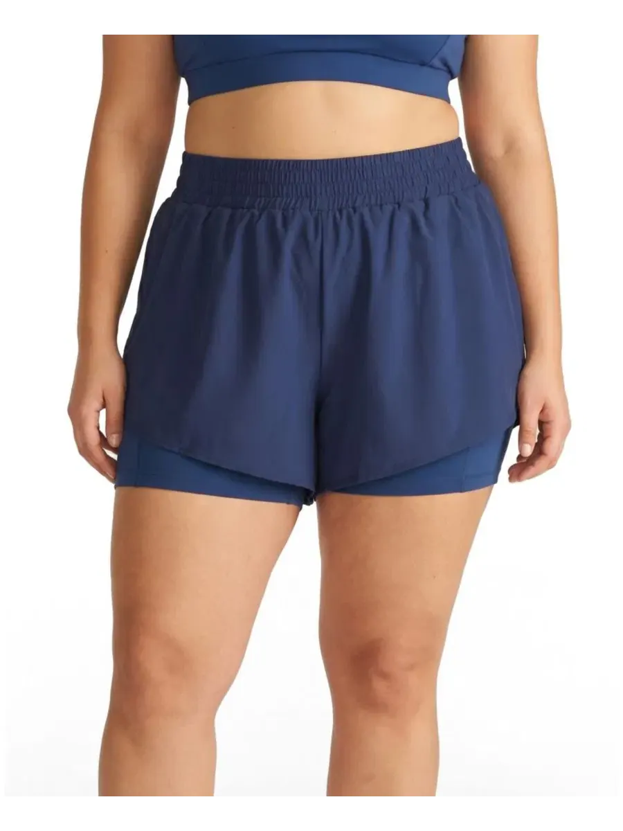 Шорты для активного отдыха с встроенными велошортами Rebel Active Plus Size Universal Standard