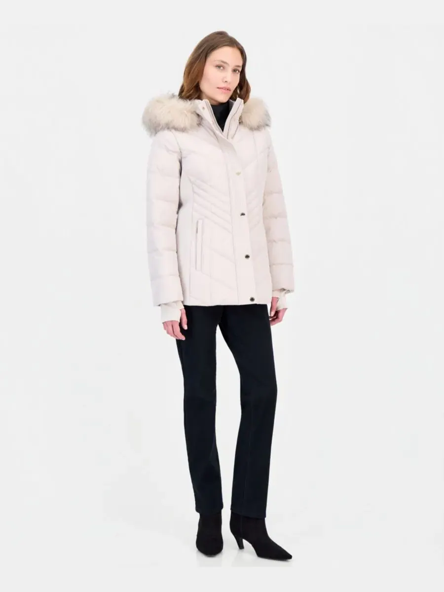 Женское пальто-пуховик с капюшоном из искусственного меха, модель Faux-Fur-Trim Hooded Puffer Coat