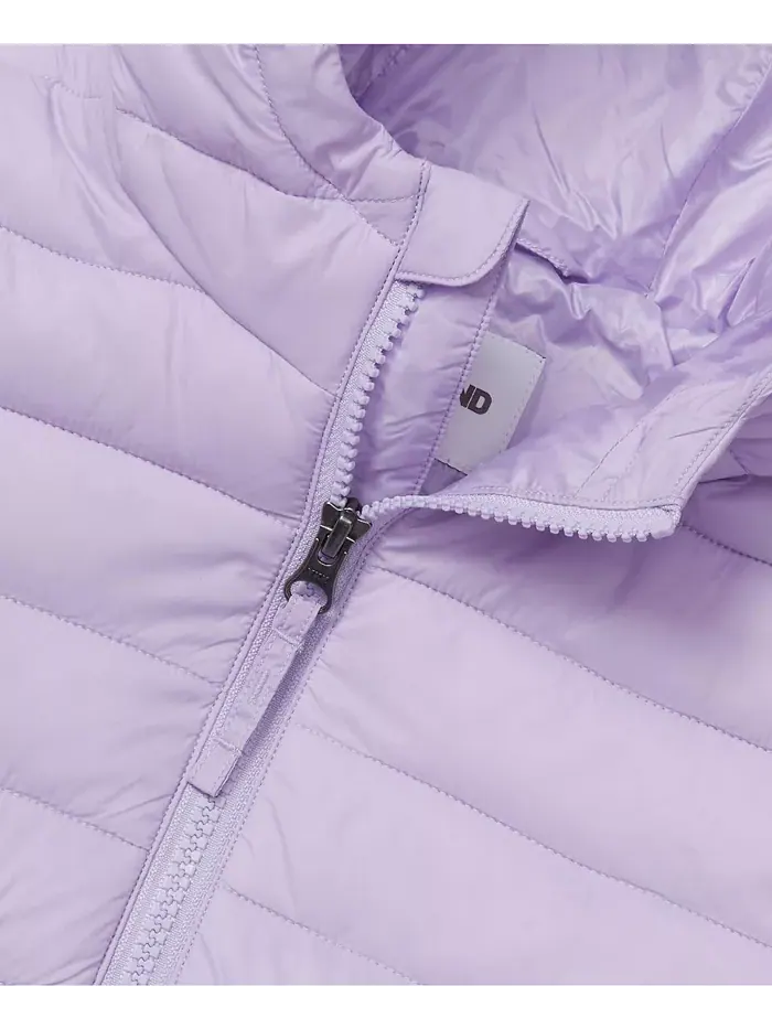 Детская утепленная куртка с капюшоном FeatherFree, складывается в карман Lands' End — изображение 3 из 3, фиолетовый