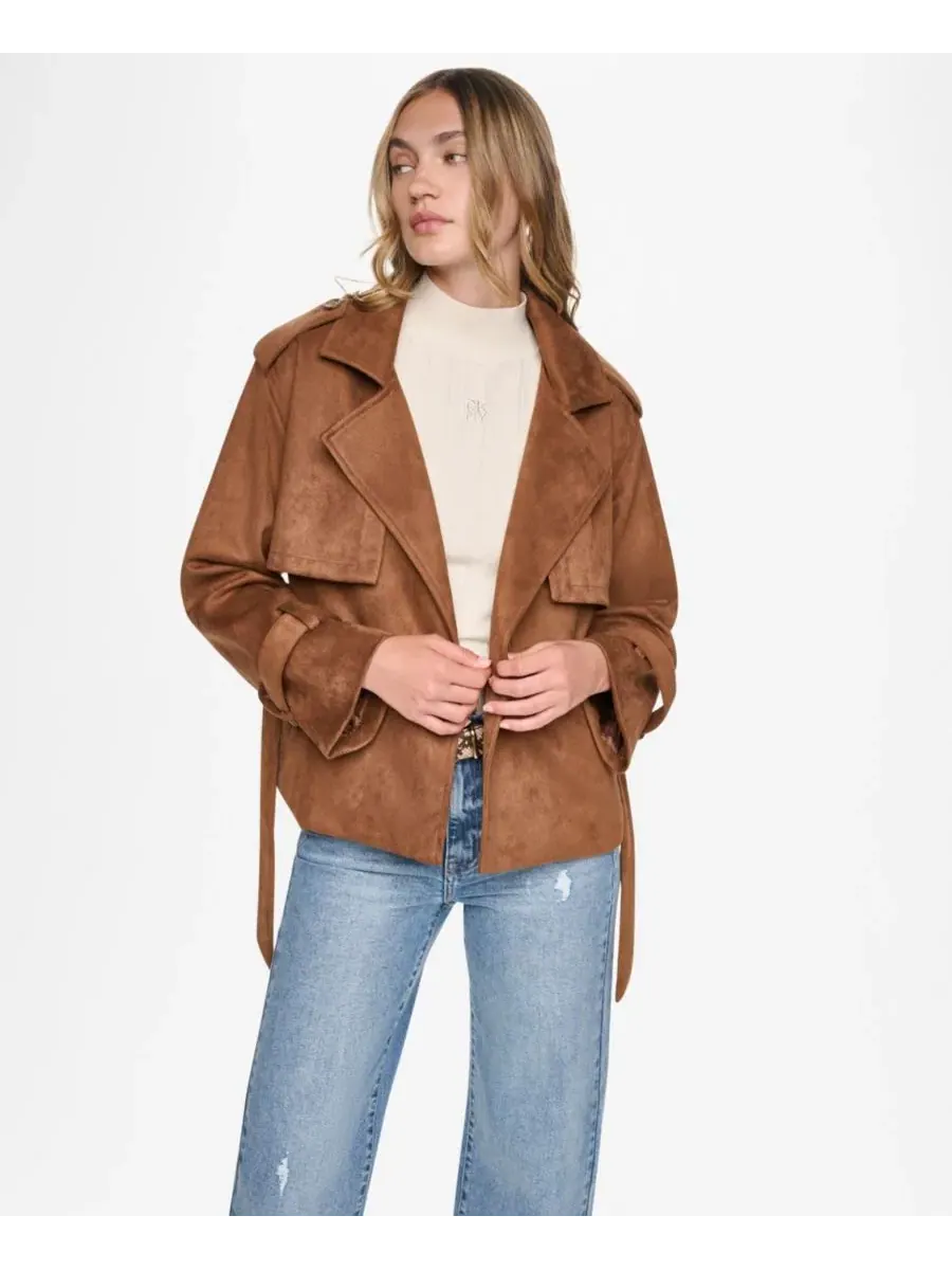 Куртка-тренч короткая из искусственной замши с поясом, модель Faux Suede Short Trench DKNY Jeans — изображение 2 из 7