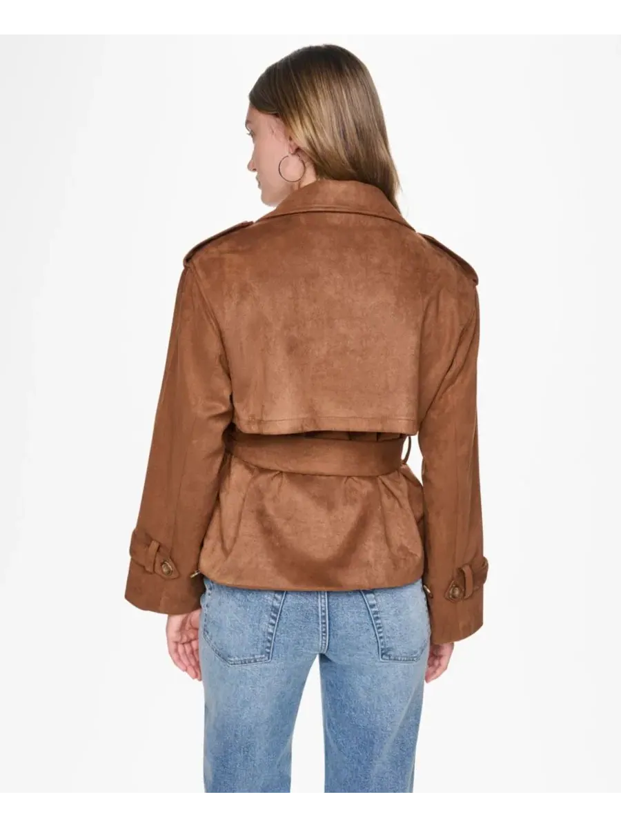 Куртка-тренч короткая из искусственной замши с поясом, модель Faux Suede Short Trench DKNY Jeans — изображение 7 из 7
