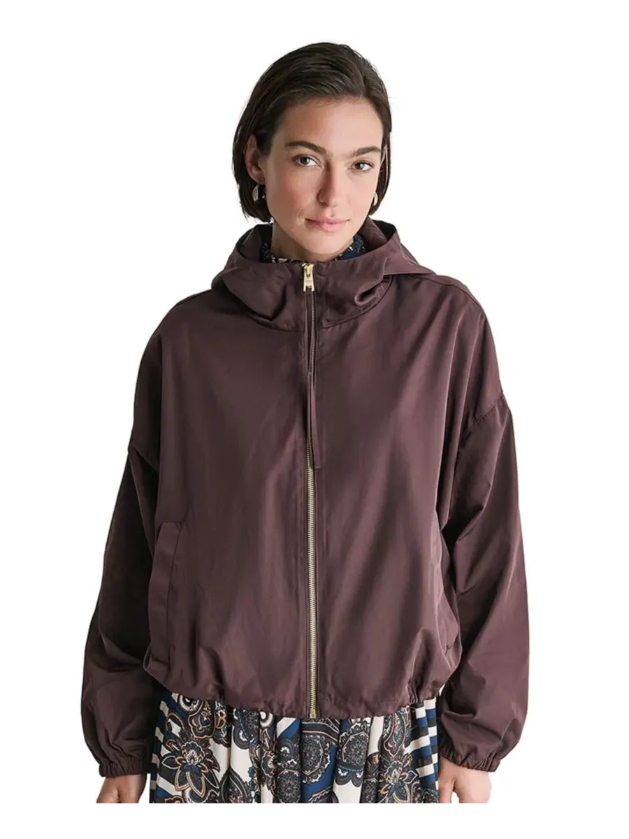 Женская куртка с капюшоном и молнией, с воротником-стойкой, модель Hooded Zip-Front Mock-Neck