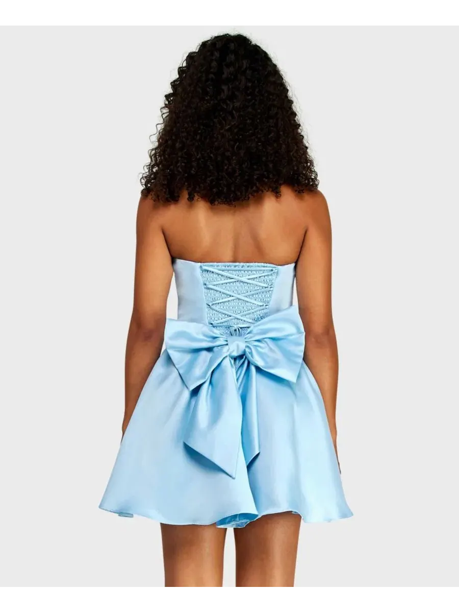Платье без бретелек с плиссированным лифом и бантом на спине, модель Back Bow Detail Alex & Sophia — изображение 5 из 6