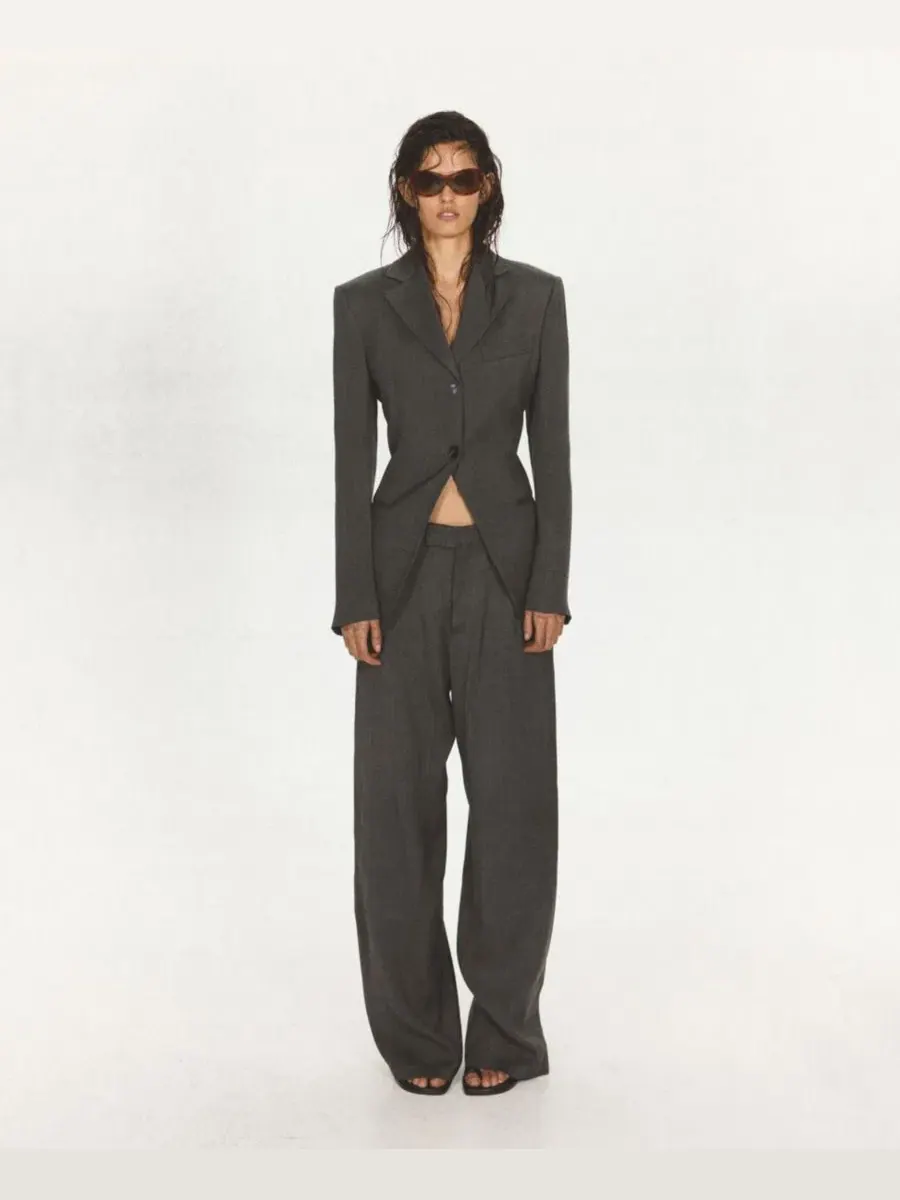 Женский приталенный жакет в елочку, модель Herringbone Fitted Blazer MANGO — изображение 5 из 9, черный