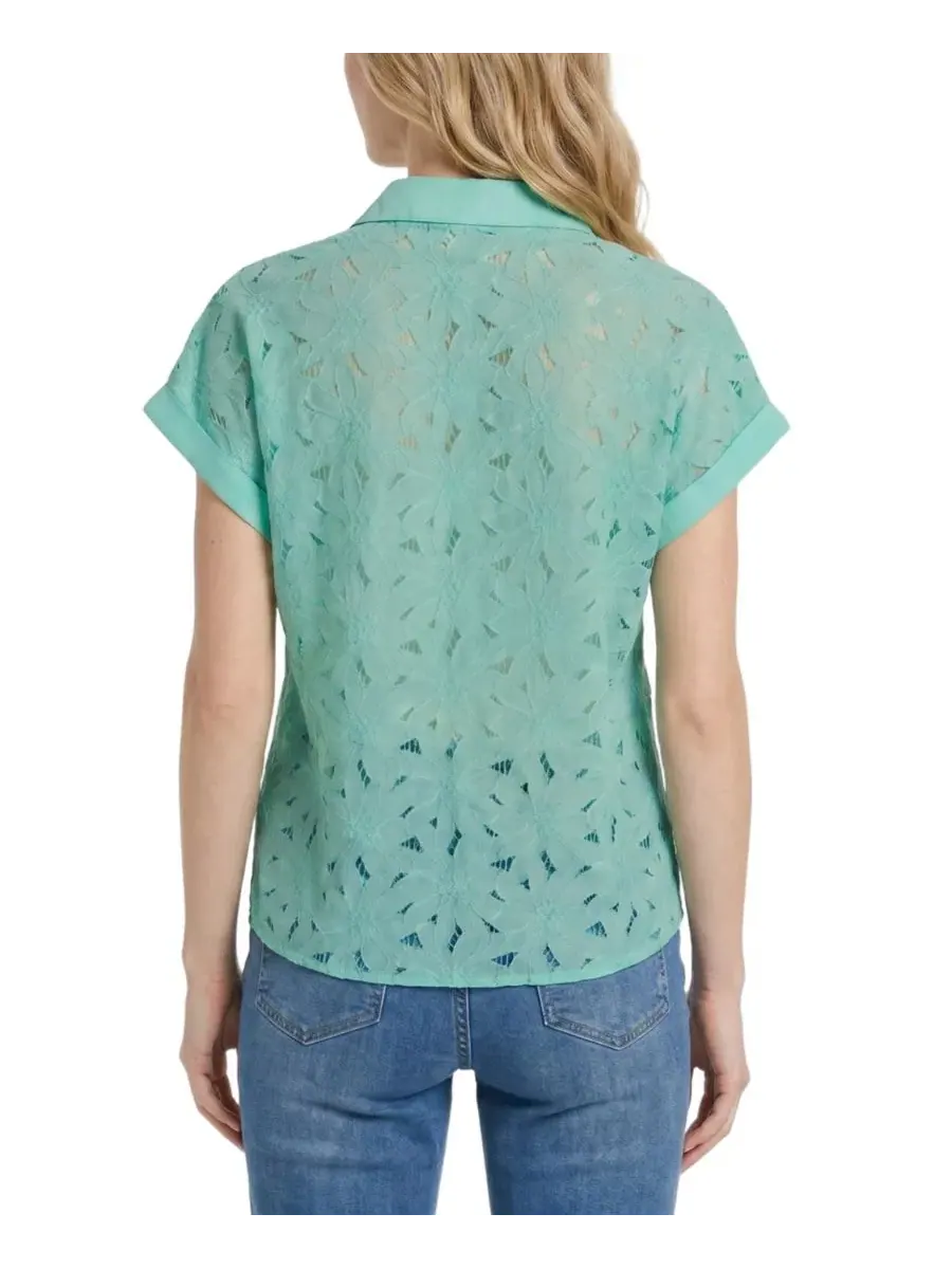 Блуза с коротким рукавом и кружевной вышивкой Petite Short-Sleeve Eyelet Top NY Collection — изображение 4 из 4, серый