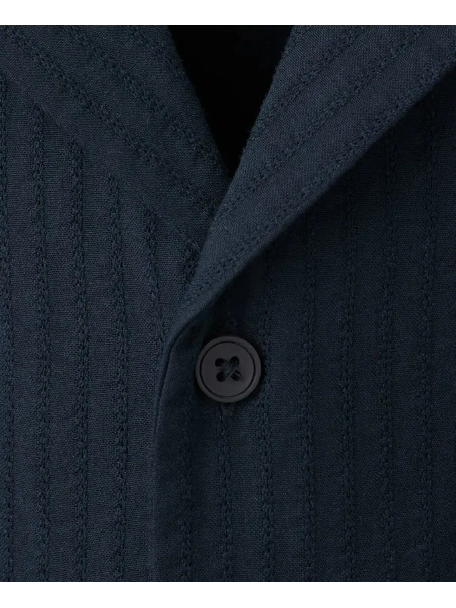 Мужская рубашка свободного кроя с коротким рукавом Regular Fit Cotton Shirt MANGO — изображение 6 из 6, темный темно-синий