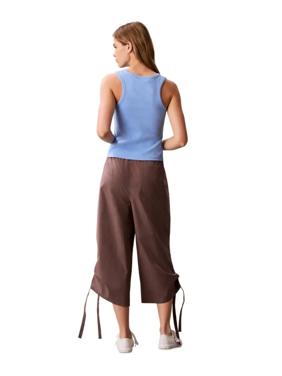 Женские брюки-капри карго Calvin Klein Performance — изображение 5 из 5, коричневый