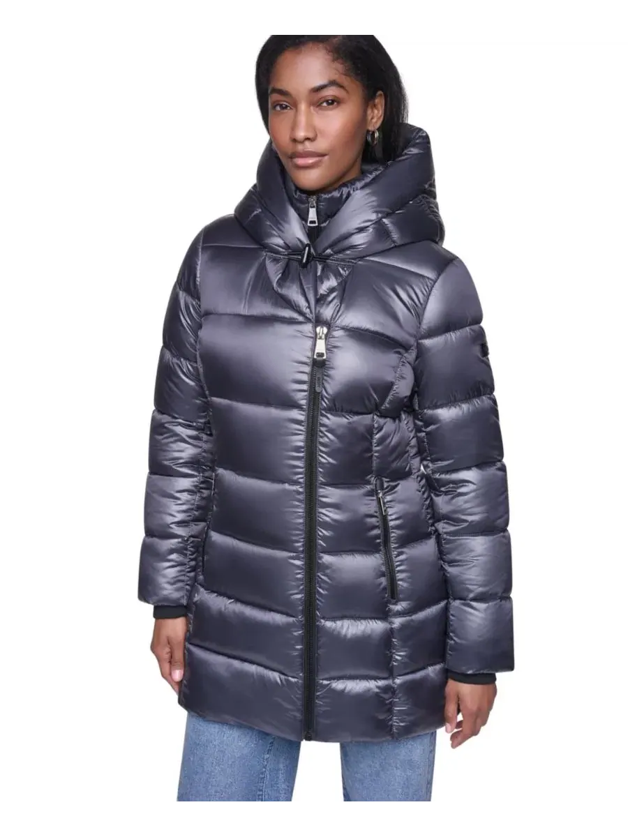 Женское пальто-пуховик с капюшоном и нагрудником Pearlized Hooded Walker with Bib DKNY