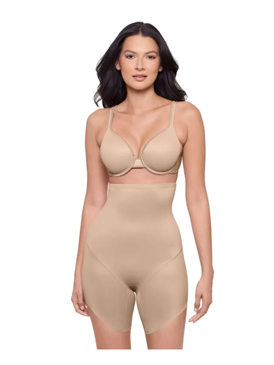 Эффектные короткие шорты с косым низом и завышенной талией, модель 2448 Miraclesuit