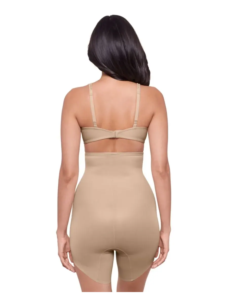 Эффектные короткие шорты с косым низом и завышенной талией, модель 2448 Miraclesuit — изображение 3 из 4, бежевый