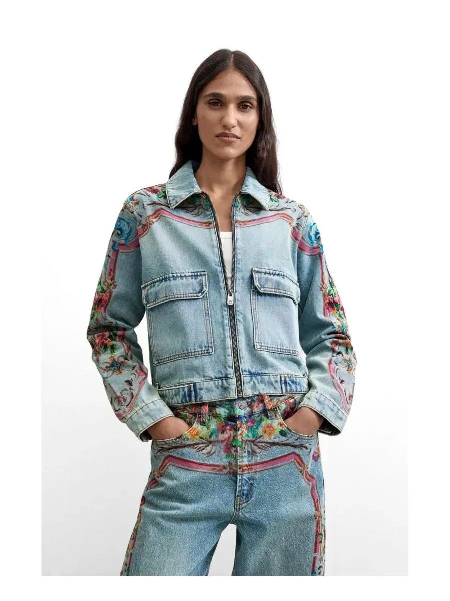 Джинсовая куртка с вышивкой и принтом Desigual