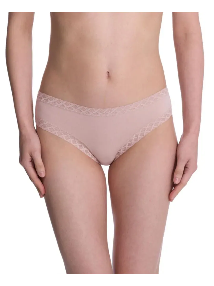 Комплект трусов из пима-хлопка с кружевной резинкой, модель Girl Brief Natori — изображение 2 из 4