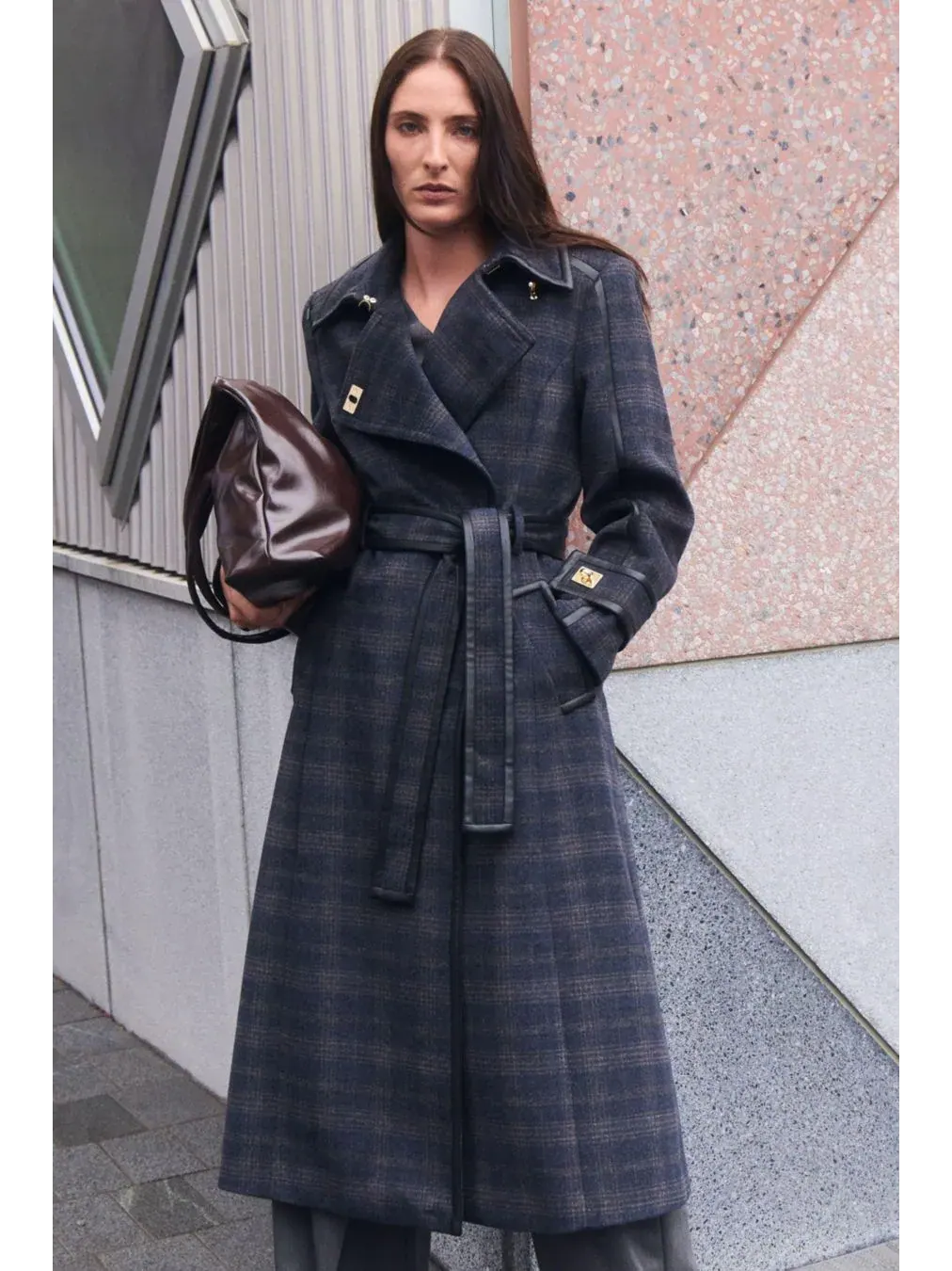 Женское двубортное пальто миди с поясом Karen Millen — изображение 4 из 7, серый