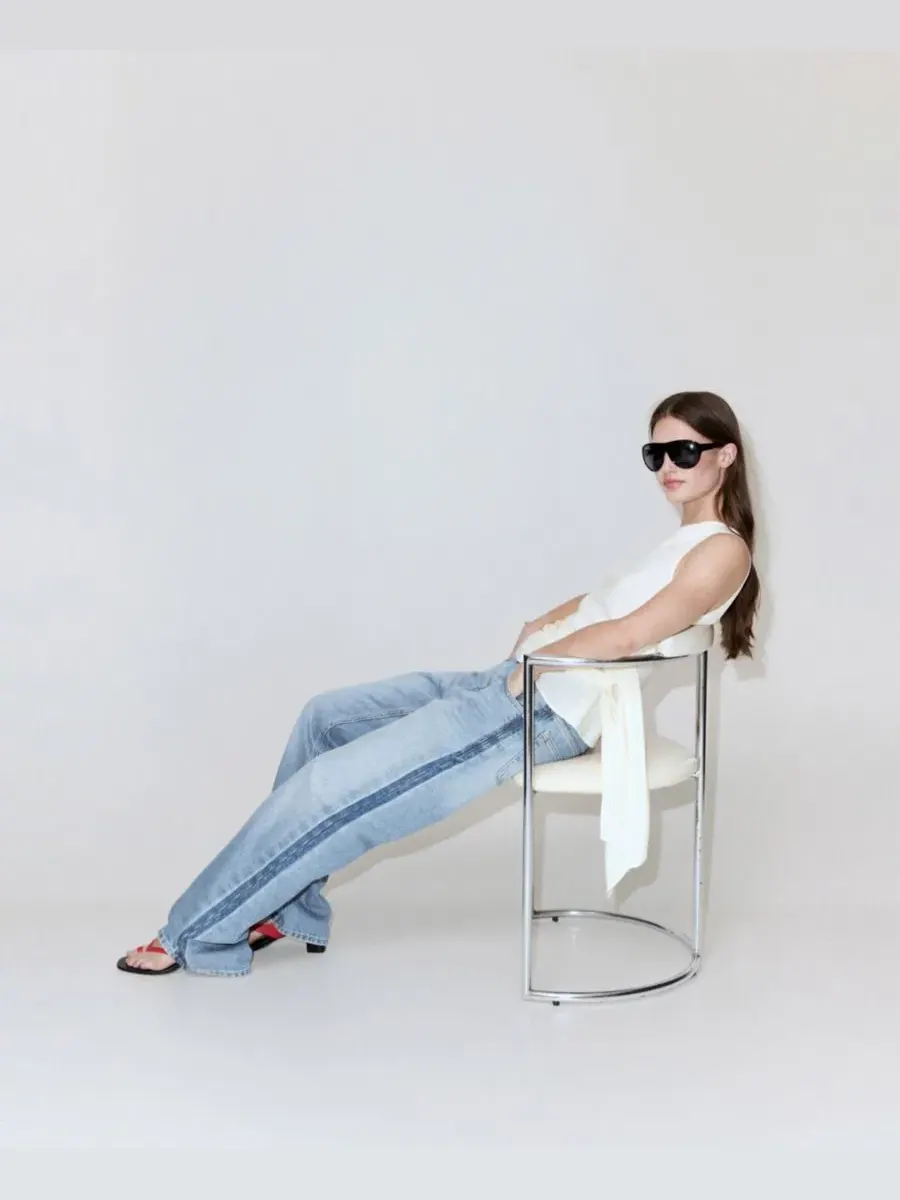 Джинсы прямого кроя с низкой посадкой, модель Low-Rise Straight MANGO — изображение 5 из 8, светлый синий