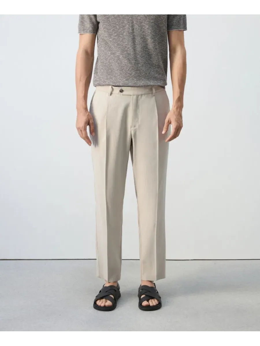 Брюки классические прямые с защипами, модель Regular-Fit Pleated MANGO — изображение 2 из 7, слоновая кость белый