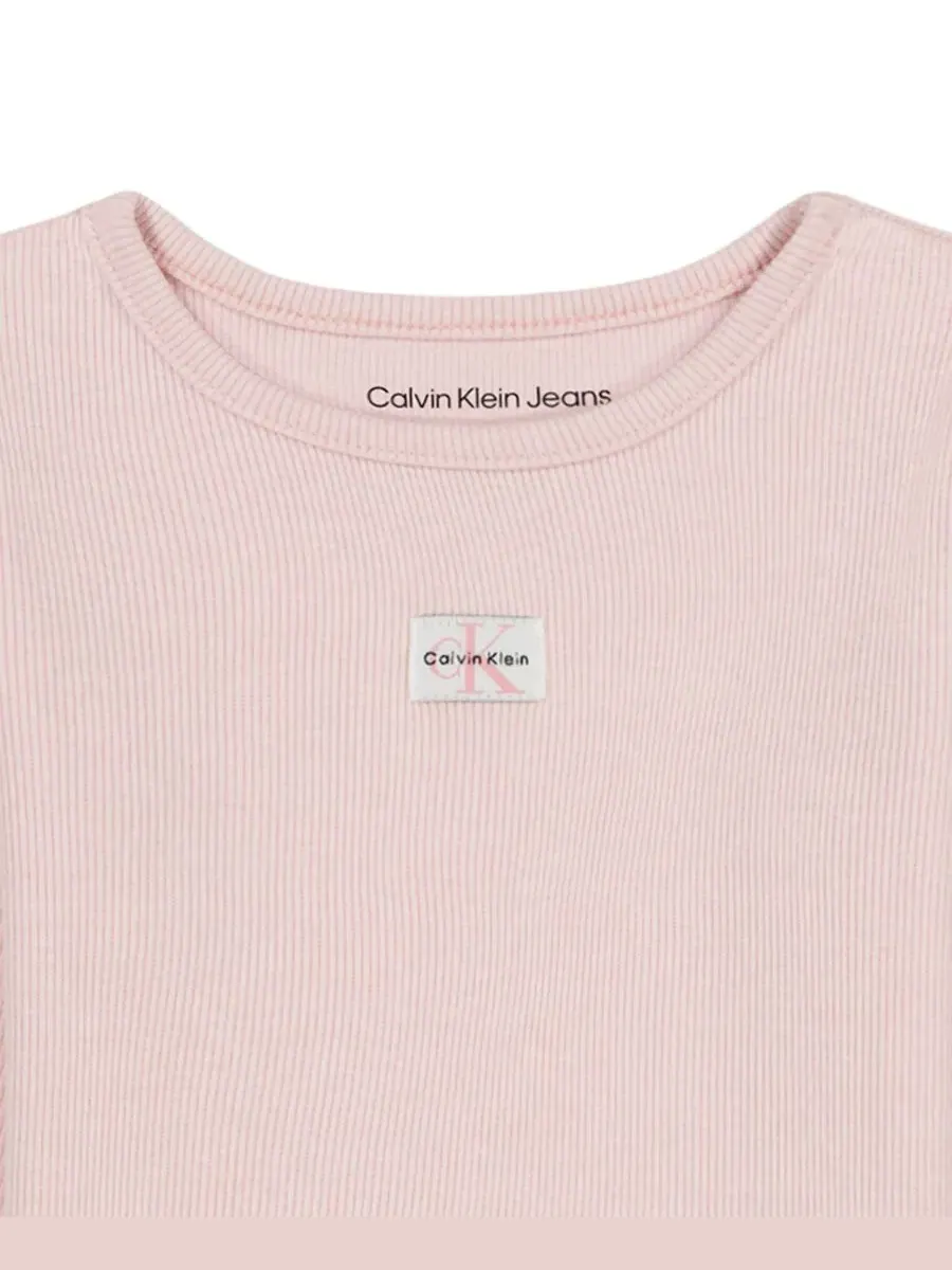 Комплект из топа с длинным рукавом и джинсовой юбки-шорт Calvin Klein — изображение 8 из 10, розовый/синий